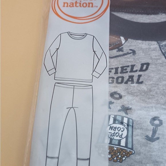 18month 2 piece Pajama Set - Picture 4 of 10